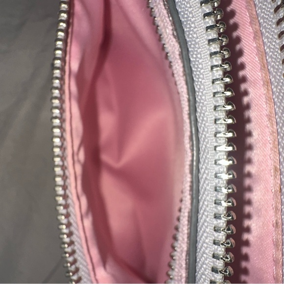 Coach Poppy Wristlet - Picture 5 of 6